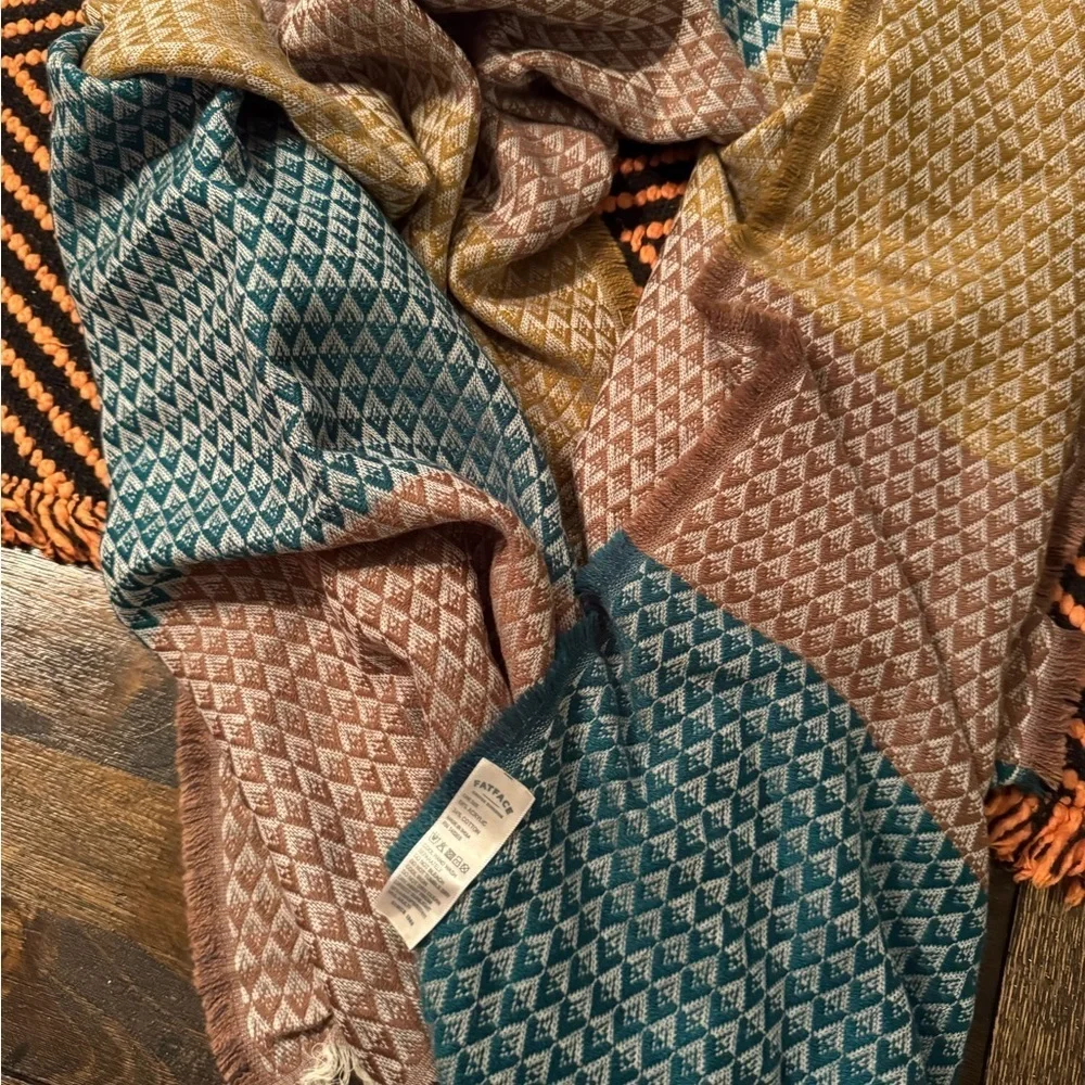 FatFace Scarf new without tags